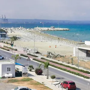 Sea-esta Seaview Apartment, 200 Meters To The Lárnaka